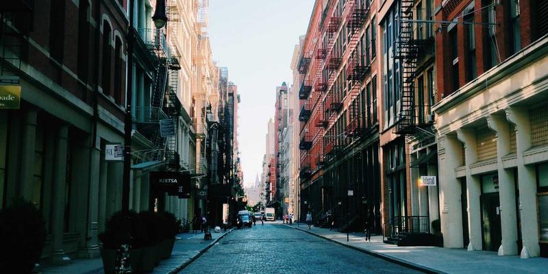 武汉中小企业产学研合作新路径：商业咨询与政策解读双轮驱动